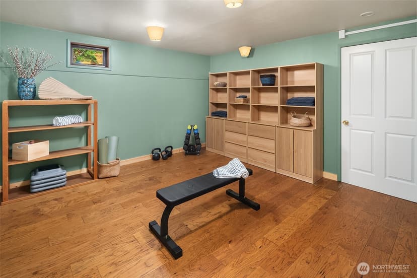 Property photo for 603 Landmark Court NE, Bainbridge Island photo 27