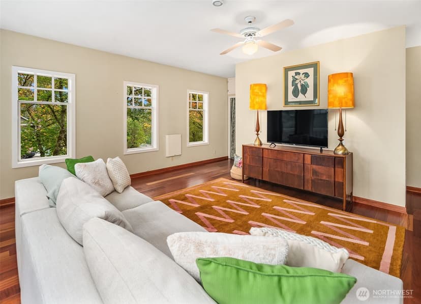 Property photo for 603 Landmark Court NE, Bainbridge Island photo 20