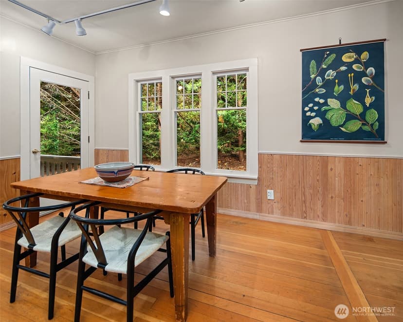 Property photo for 603 Landmark Court NE, Bainbridge Island photo 12