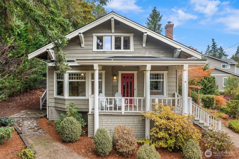 Property photo for 603 Landmark Court NE, Bainbridge Island photo 4