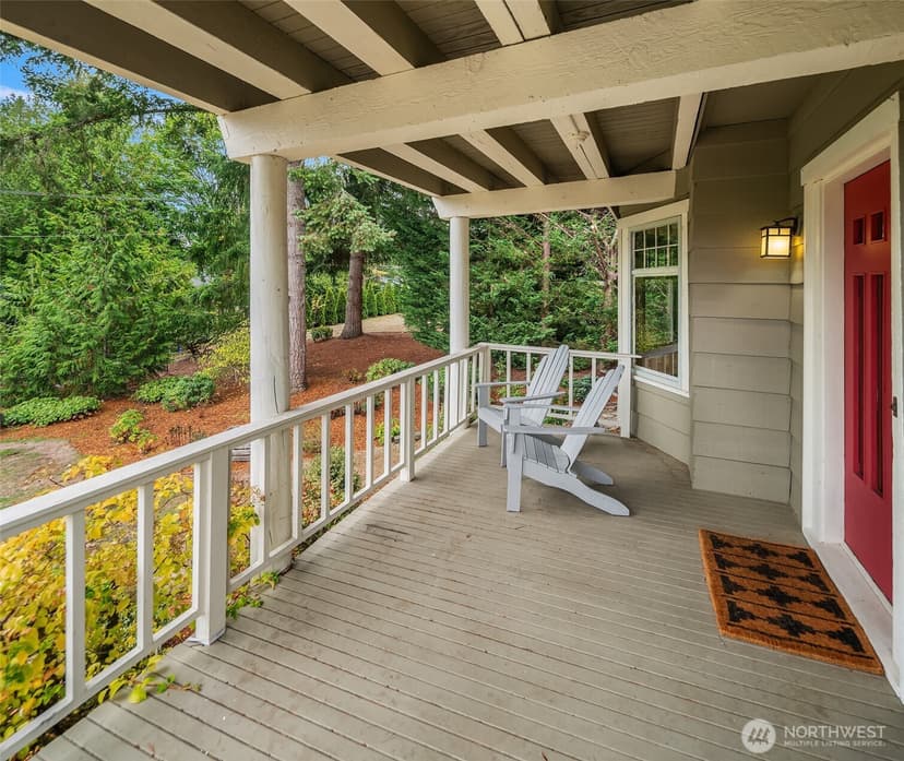 Property photo for 603 Landmark Court NE, Bainbridge Island photo 5
