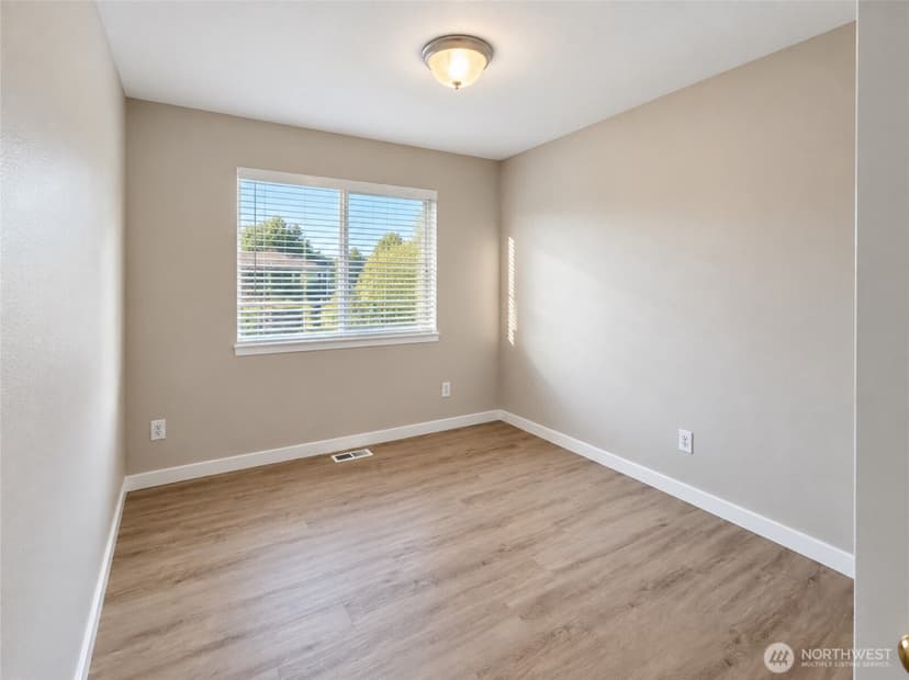 Property photo for 5806 151st Street SE, Everett photo 13