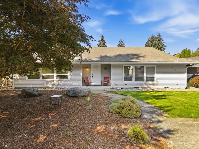 Property photo for 9727 60th Street W, University Place