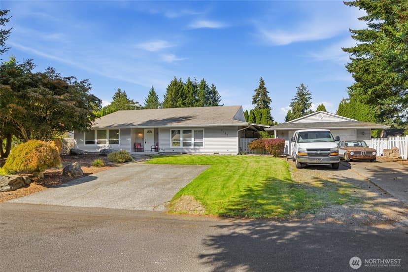 Property photo for 9727 60th Street W, University Place photo 32