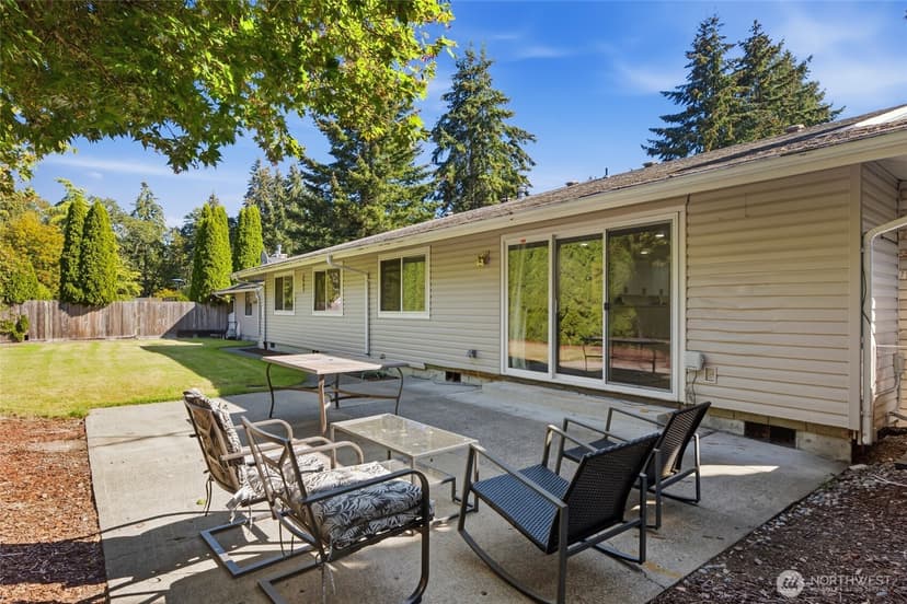 Property photo for 9727 60th Street W, University Place photo 28