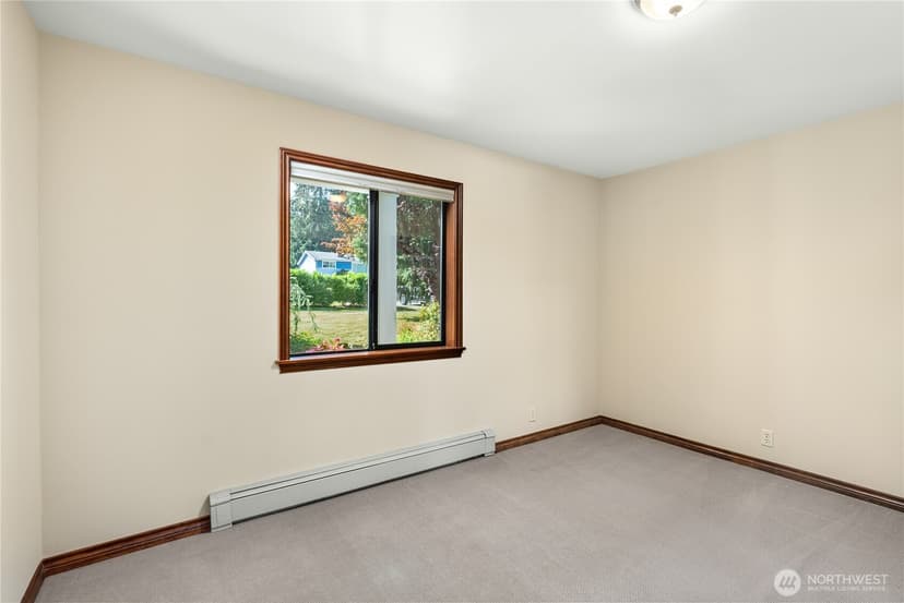 Property photo for 19303 BROADWAY AVENUE, Snohomish photo 24