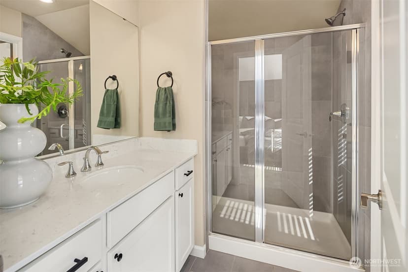 Property photo for 6716 34th Avenue SW, Seattle photo 22