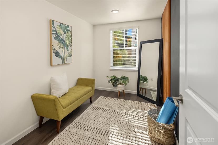 Property photo for 6716 34th Avenue SW, Seattle photo 4