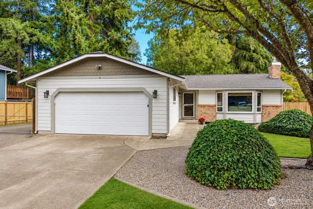 Property photo for 15815 96th Avenue Ct E, Puyallup photo 2
