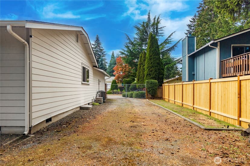 Property photo for 15815 96th Avenue Ct E, Puyallup photo 30