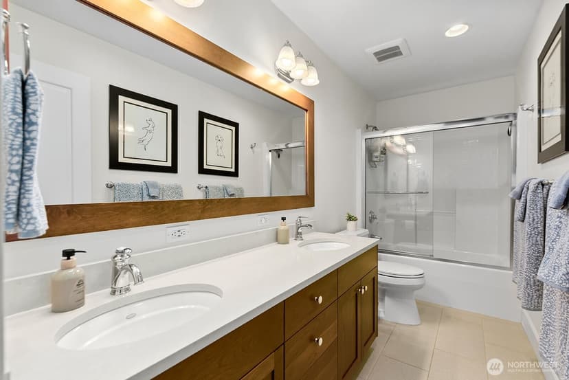 Property photo for 327 15th Avenue, Kirkland photo 27