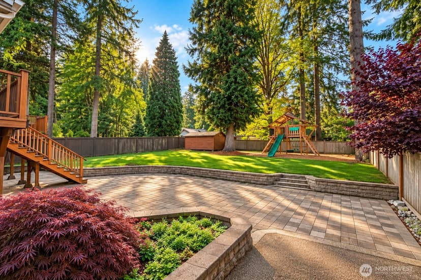 Property photo for 12119 NE 65th St, Kirkland photo 26