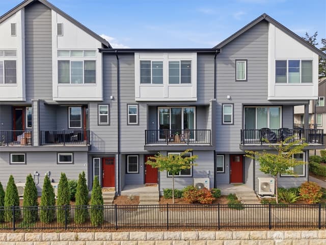Property photo for 18834 67th Drive NE #2, Kenmore