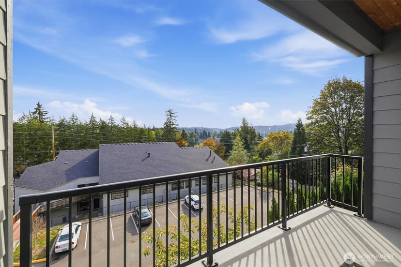 Property photo for 18834 67th Drive NE #2, Kenmore photo 13