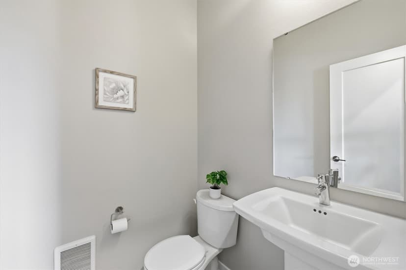 Property photo for 18834 67th Drive NE #2, Kenmore photo 14