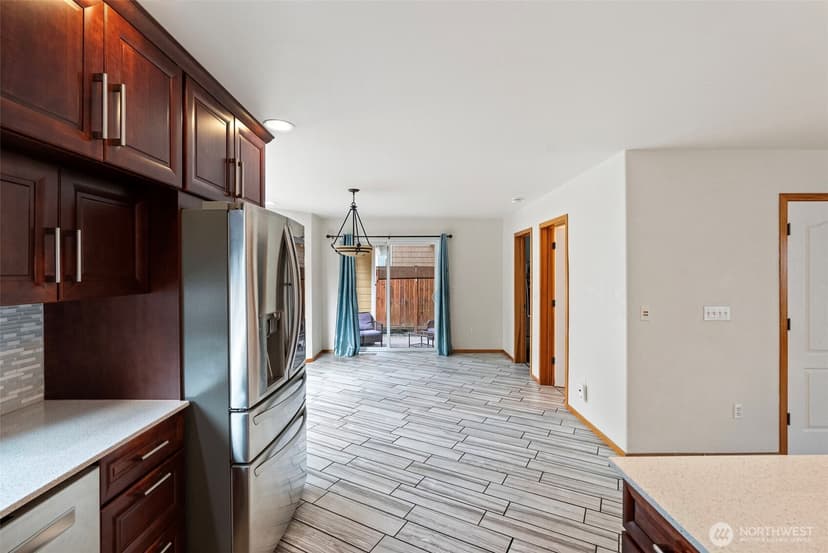 Property photo for 1673 Bayview Drive W, Bremerton photo 11