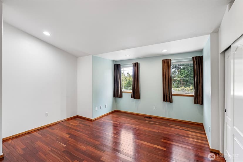 Property photo for 1673 Bayview Drive W, Bremerton photo 29