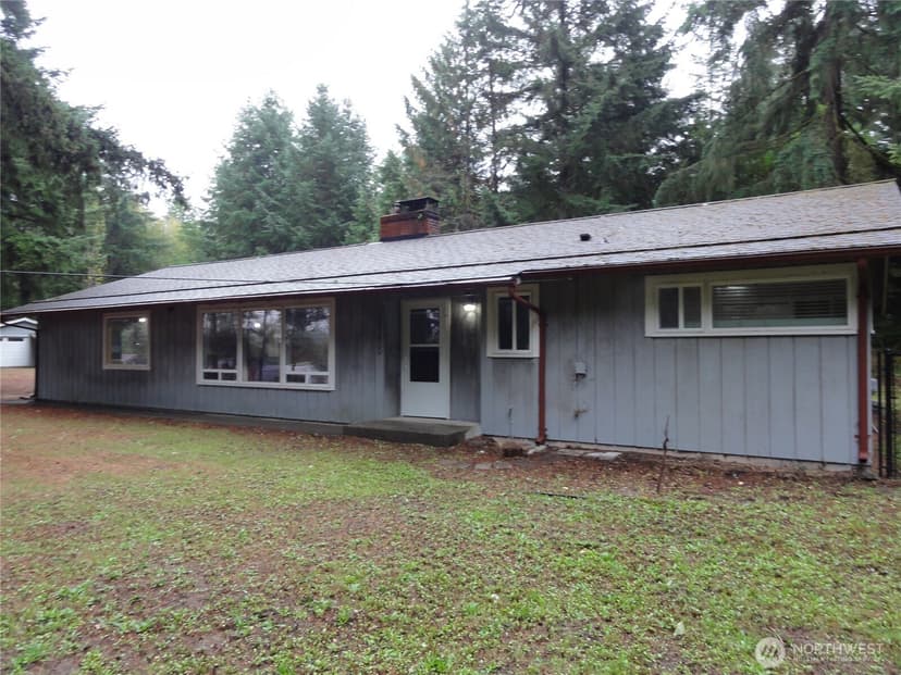 Property photo for 9916 Creviston Drive NW, Gig Harbor