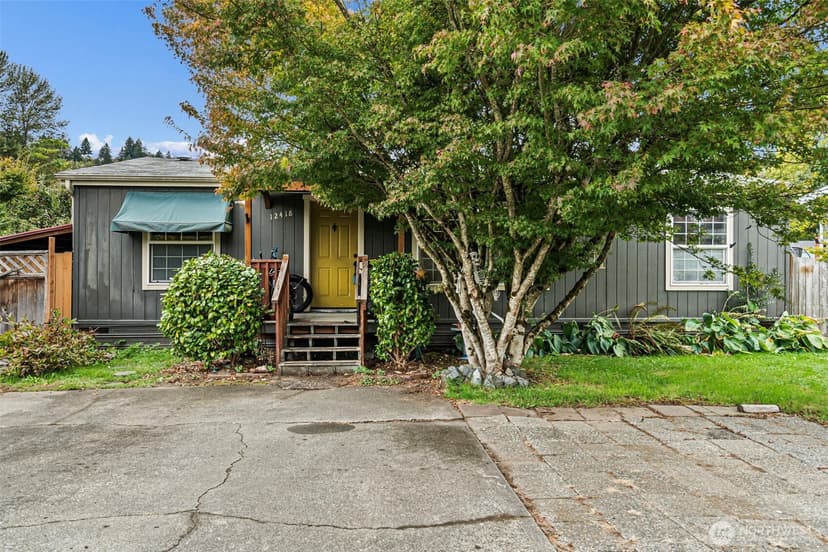 Property photo for 12418 143rd Avenue E, Puyallup photo 2