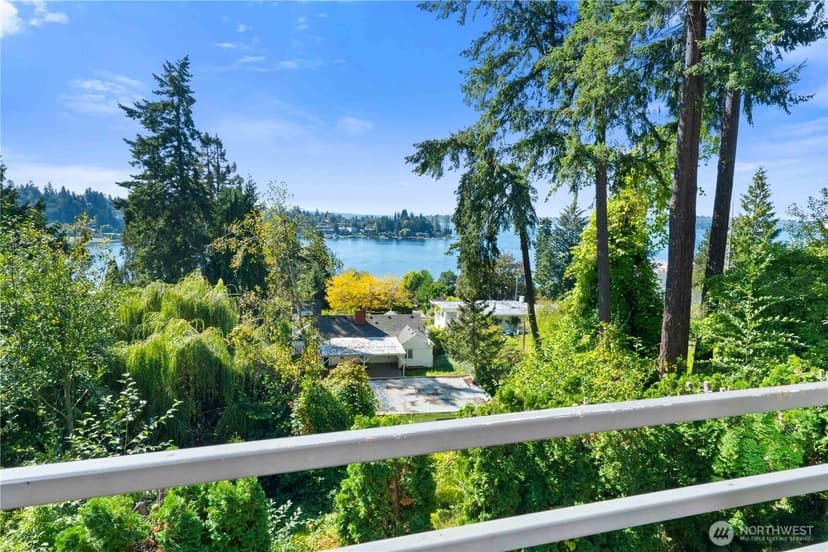 Property photo for 4815 102nd Lane NE, Kirkland photo 9