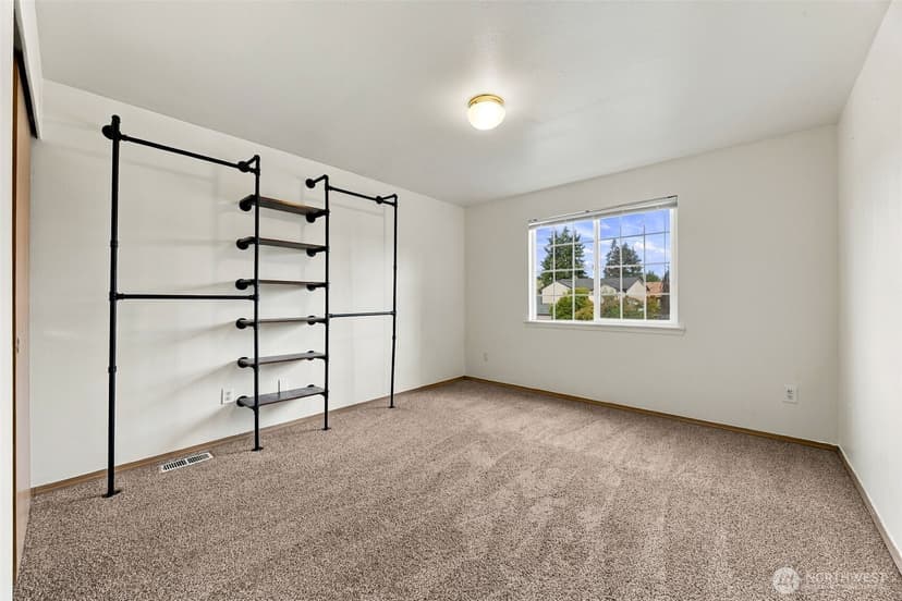 Property photo for 18714 82nd Avenue Ct E, Puyallup photo 11
