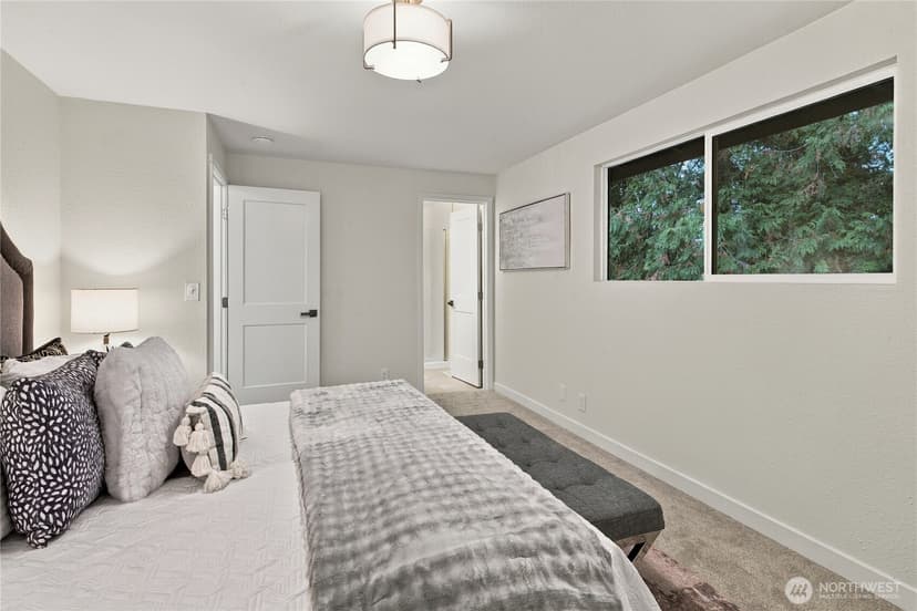 Property photo for 14103 1st Avenue W, Everett photo 14