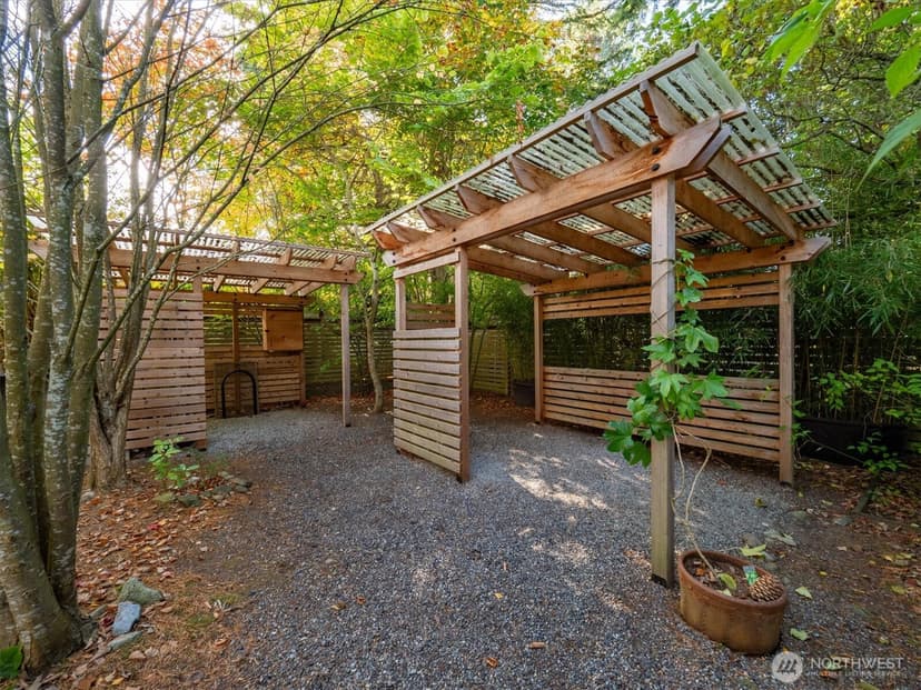 Property photo for 10523 13th Avenue NW, Seattle photo 32