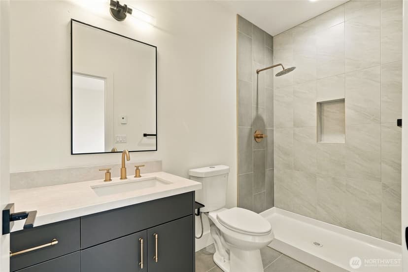 Property photo for 5513 Fleming Street #C, Everett photo 12