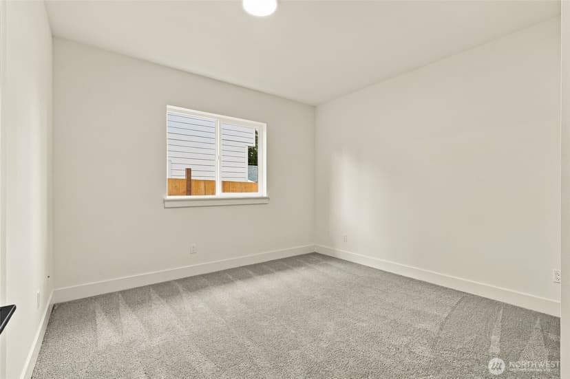 Property photo for 5513 Fleming Street #C, Everett photo 10