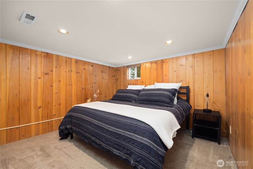 Property photo for 1537 Thorndyke Avenue W, Seattle photo 28