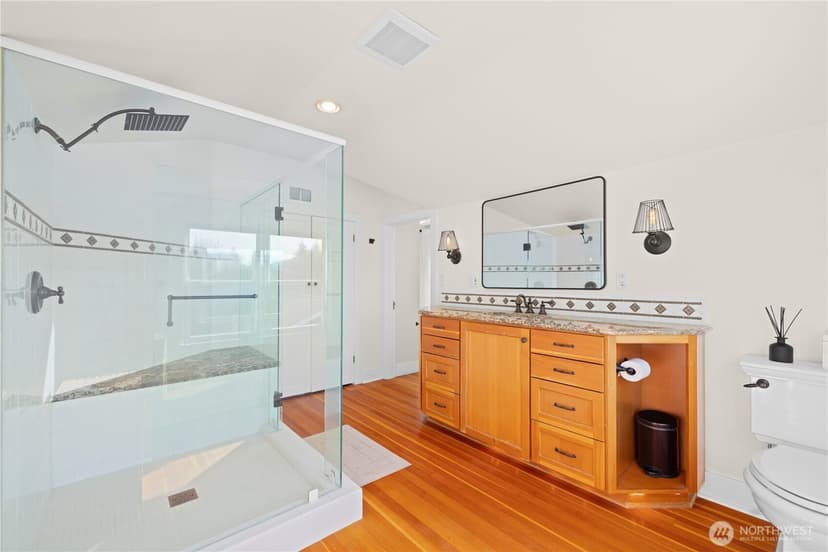 Property photo for 1537 Thorndyke Avenue W, Seattle photo 21