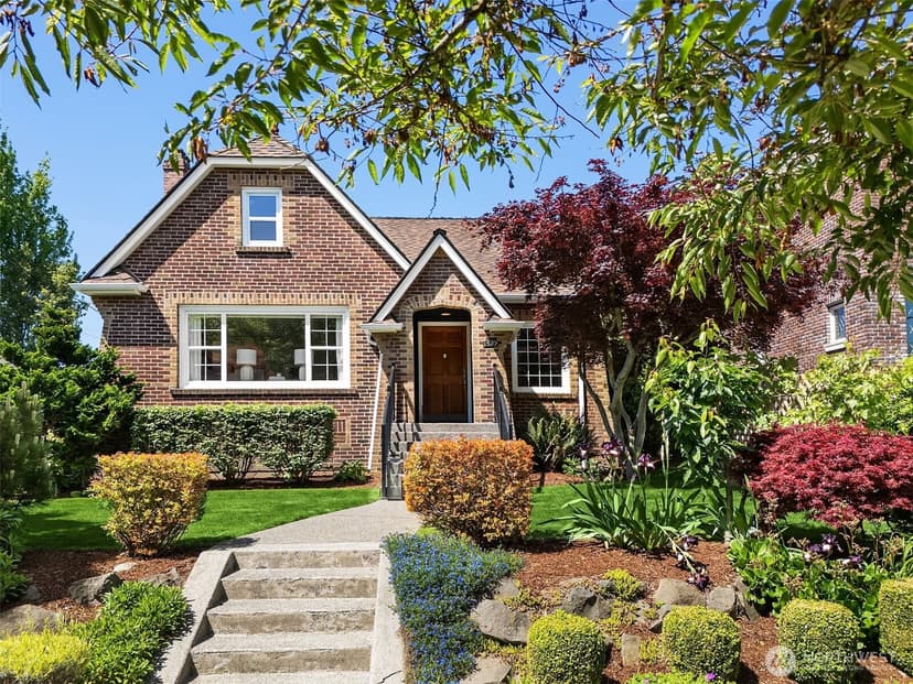 Property photo for 1537 Thorndyke Avenue W, Seattle photo 40