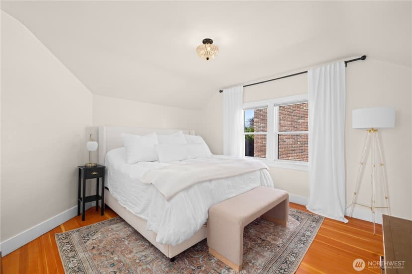 Property photo for 1537 Thorndyke Avenue W, Seattle photo 19