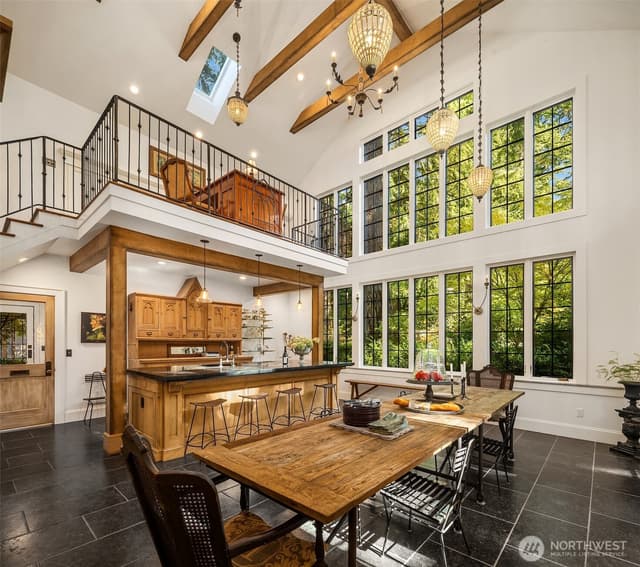 Property photo for 11726 NE 41st Street, Kirkland photo 5