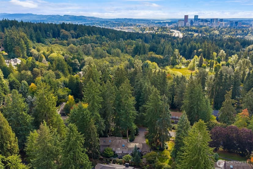 Property photo for 11726 NE 41st Street, Kirkland photo 40