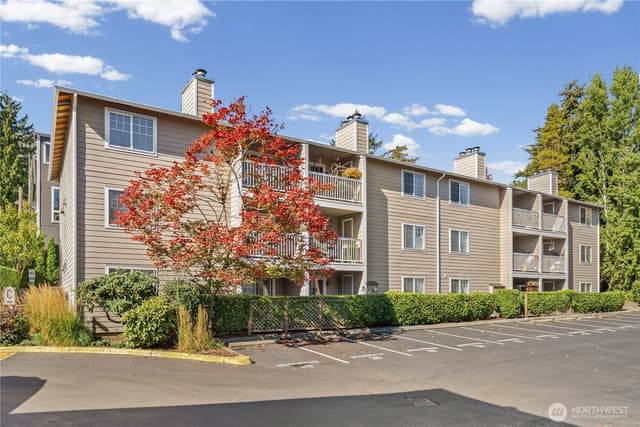 Property photo for 1132 N 198th Street #C302, Shoreline photo 2