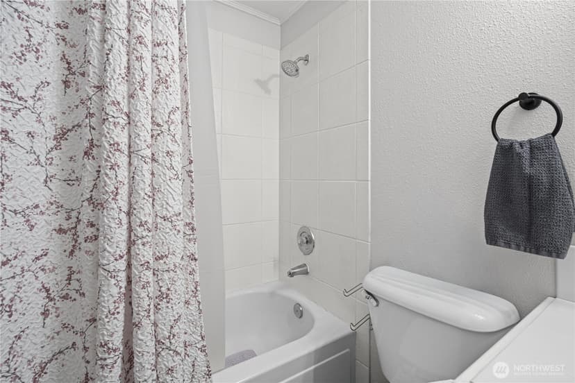 Property photo for 1132 N 198th Street #C302, Shoreline photo 15