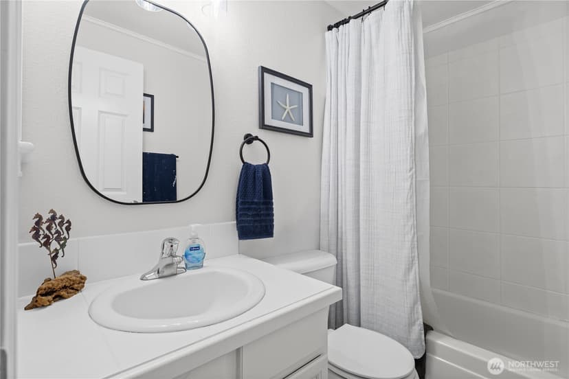 Property photo for 1132 N 198th Street #C302, Shoreline photo 17