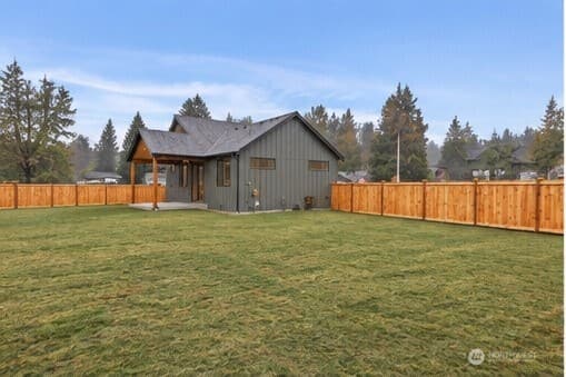 Property photo for 27020 35th Avenue NE #A, Arlington photo 30