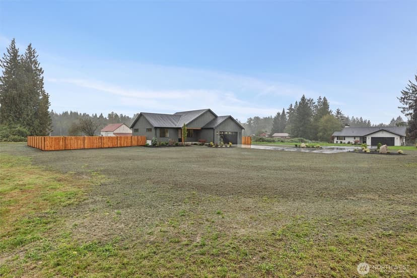 Property photo for 27020 35th Avenue NE #A, Arlington photo 32