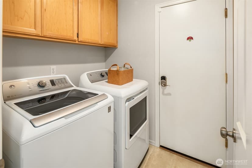 Property photo for 1771 14th Lane NE, Issaquah photo 29
