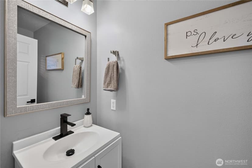 Property photo for 23515 SE 243rd Place, Maple Valley photo 15