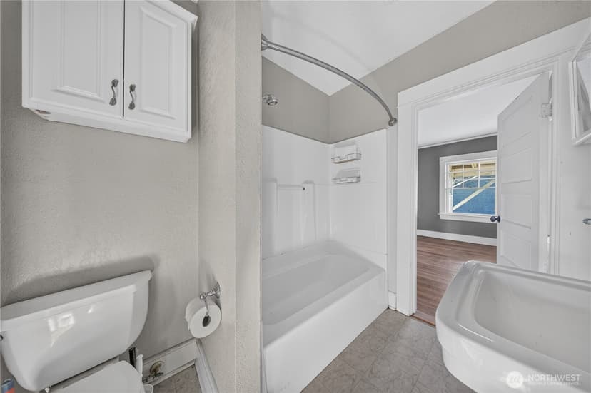 Property photo for 4234 S Graham Street, Seattle photo 15