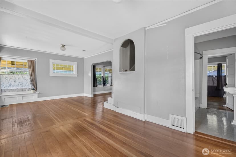 Property photo for 4234 S Graham Street, Seattle photo 13