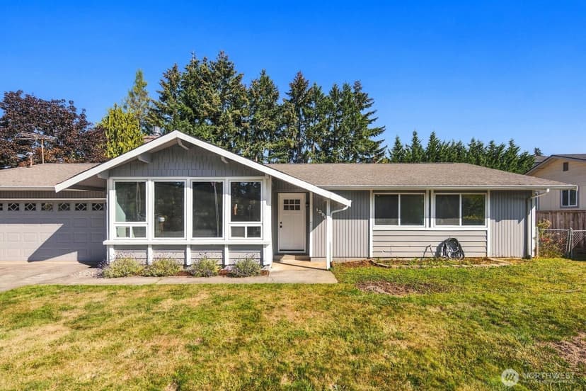 Property photo for 13509 96th Avenue E, Puyallup photo 3