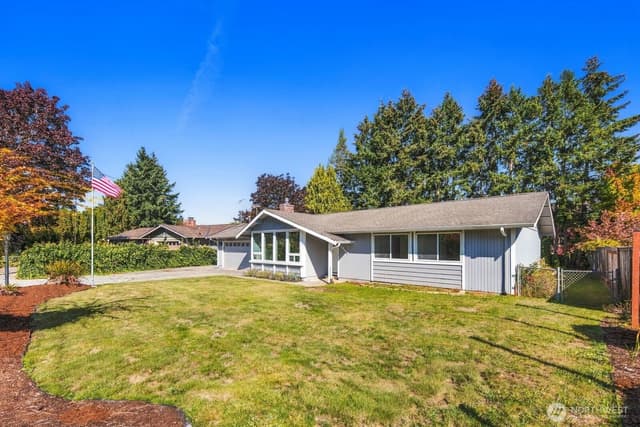 Property photo for 13509 96th Avenue E, Puyallup photo 2