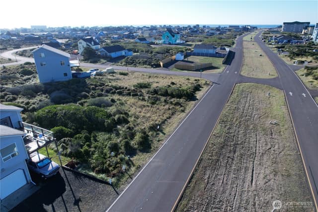 Property photo for 1290 Ocean Shores Blvd Street, Ocean Shores photo 3