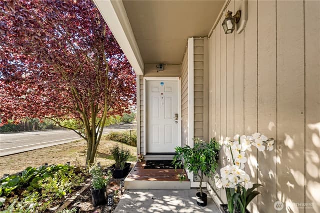 Property photo for 1615 112th Street SW #18, Everett photo 3