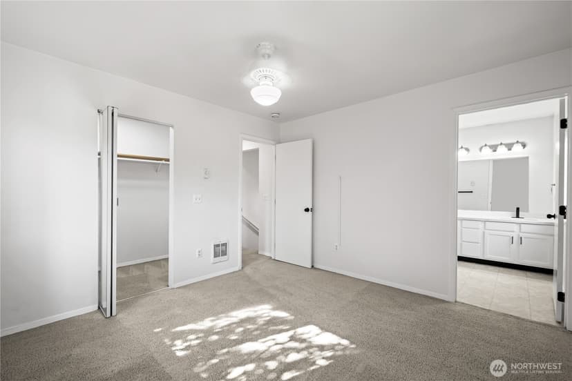Property photo for 1615 112th Street SW #18, Everett photo 17