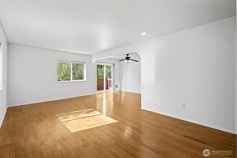 Property photo for 1615 112th Street SW #18, Everett photo 4